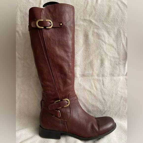 Naturalizer Shoes - Women’s: Leather Naturalizer Tall Riding Boots (Size: 7)